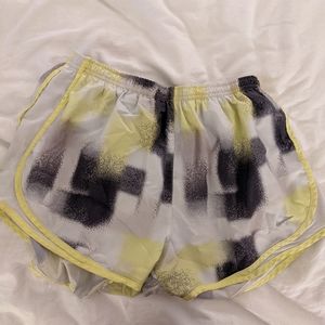 Nike tempo running shorts